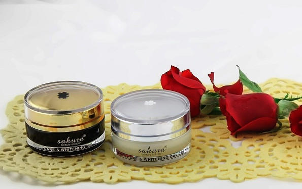 Bộ kem trị nám cao cấp Sakura Spots Care