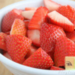 Hé lộ cách trị nám bằng dâu tây tại nhà đơn giản